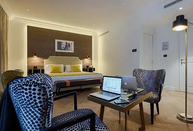 The Little K Hotel location